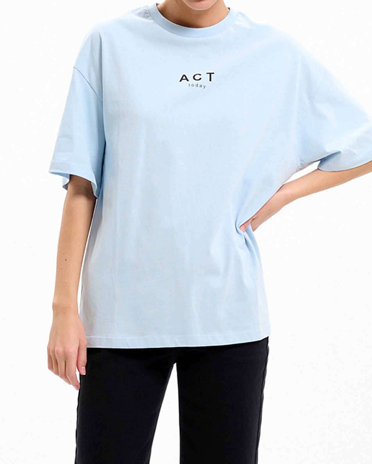 ACT today KIM t-shirt T-Shirt 250 Sky