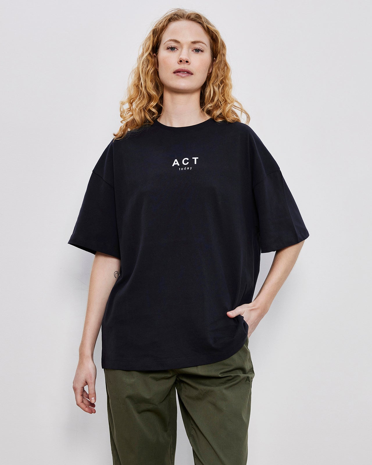 ACT today KIM t-shirt T-Shirt 101 Wash Black